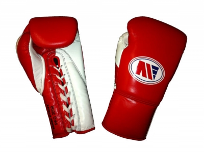 Main Event PFG 2000 Punchers Pro Fight Boxing Gloves Red White